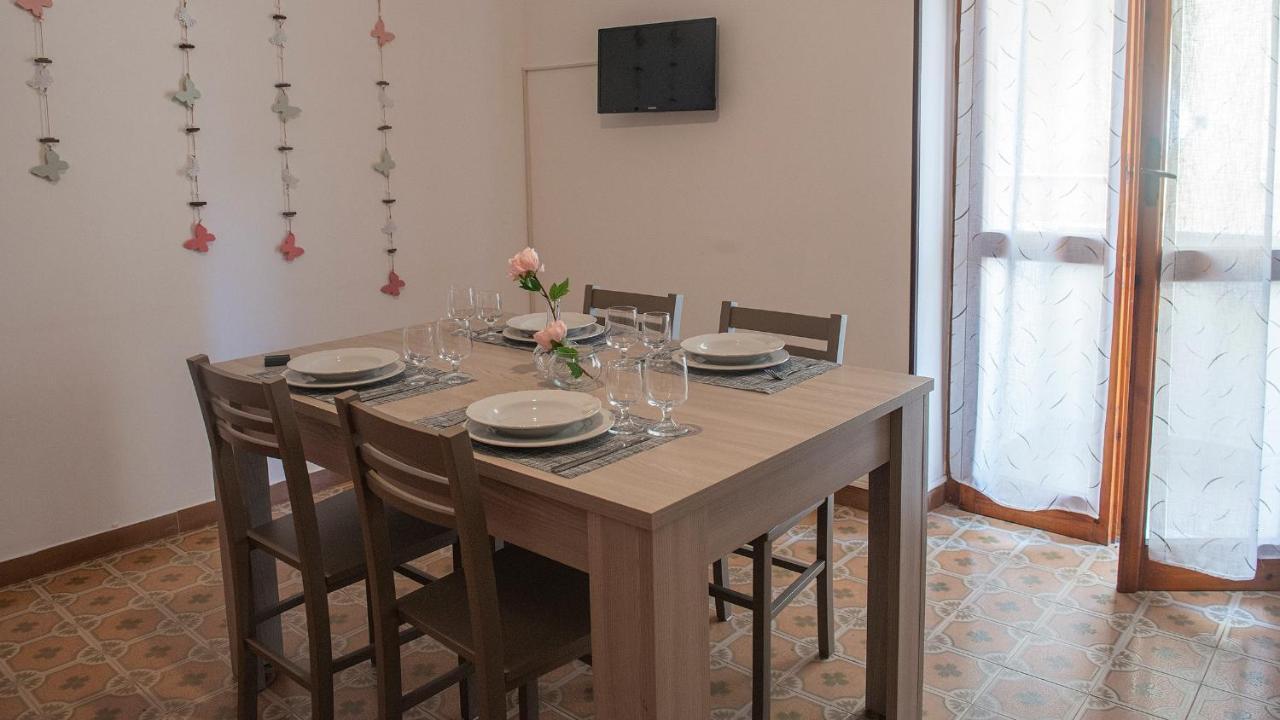 Paoli 89 Apartment Alghero Bagian luar foto