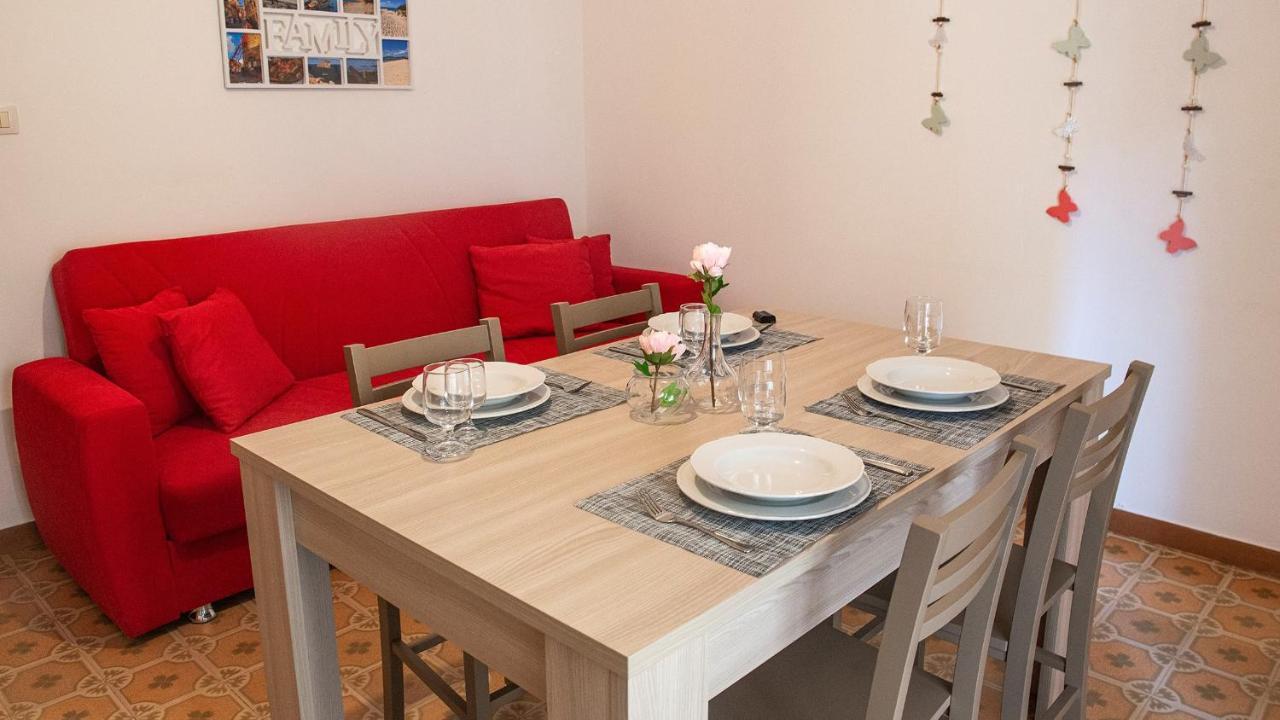 Paoli 89 Apartment Alghero Bagian luar foto